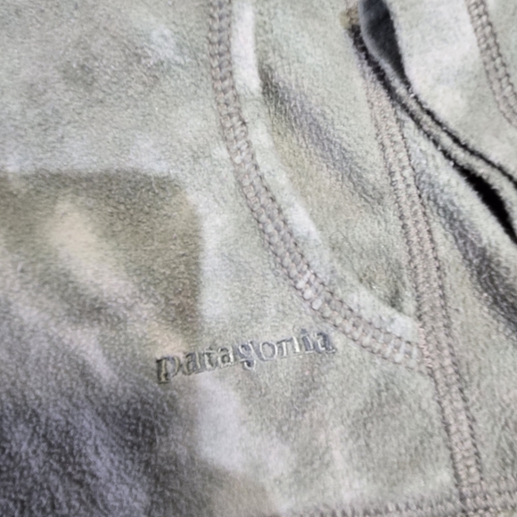Patagonia Fleece Synchilla Pullover Hoodie Womans Size M Green Pink Pocket - Picture 2 of 8